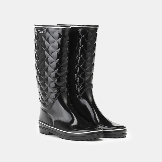 Aigle The Classic And Feminine Quilted Rain Boots Women Black ZA-31085